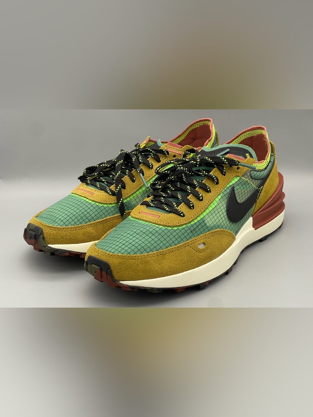 NIKE Waffle One SE Golden Moss Brown Green Red RARE DX3736-300 Men’s Size 8 NEW
